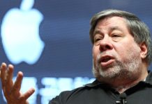 Wozniak จาก Apple เผย กังวลที่ iPhone กลายเป็นมือถือล้าหลัง เพราะยังพับจอไม่ได้ iPhone Fold