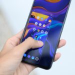 vivo v20 pro review one hand mode